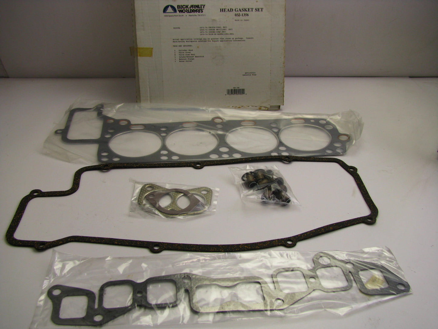 Beck Arnley 032-1356 Cylinder Head Gasket Set for 1970-1974 Toyota 1.9L 2.0L