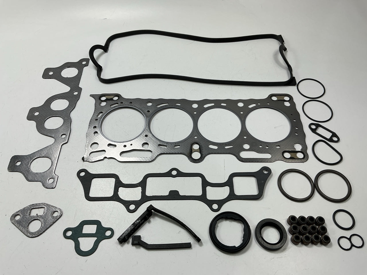 Beck Arnley 032-2763 Cylinder Head Gasket Set for 1988-1990 Honda Prelude 2.0L