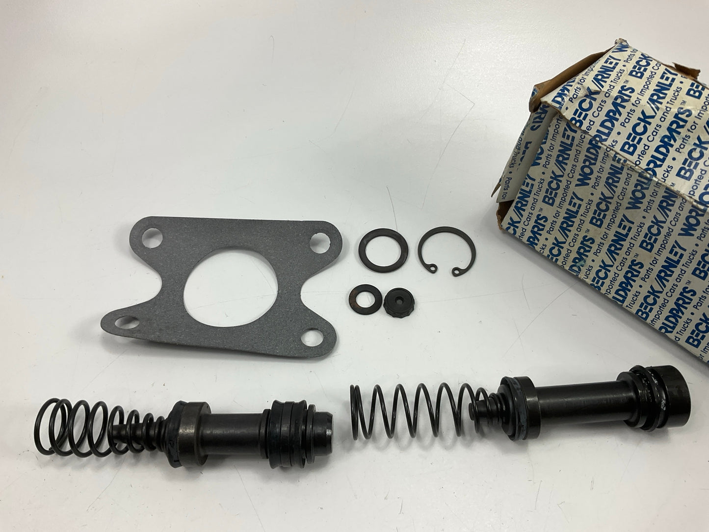 Beck Arnley 071-6555 Brake Master Cylinder Repair Kit For 1979-1980 Chevy LUV