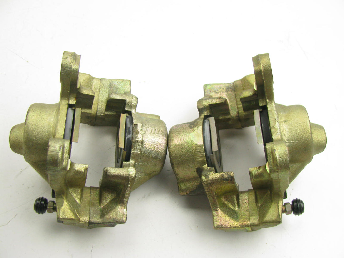 REMAN. 1995-1996 Mercedes-Benz E300 Front Left & Right Brake Caliper Set