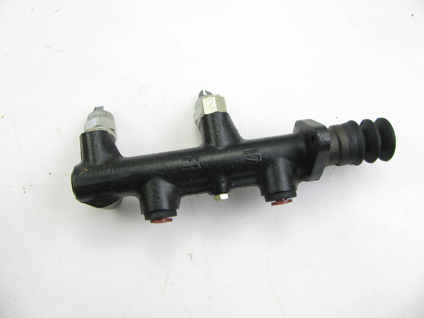 Beck Arnley 078-0009 Reman Brake Master Cylinder For 1979 Volkswagen Rabbit