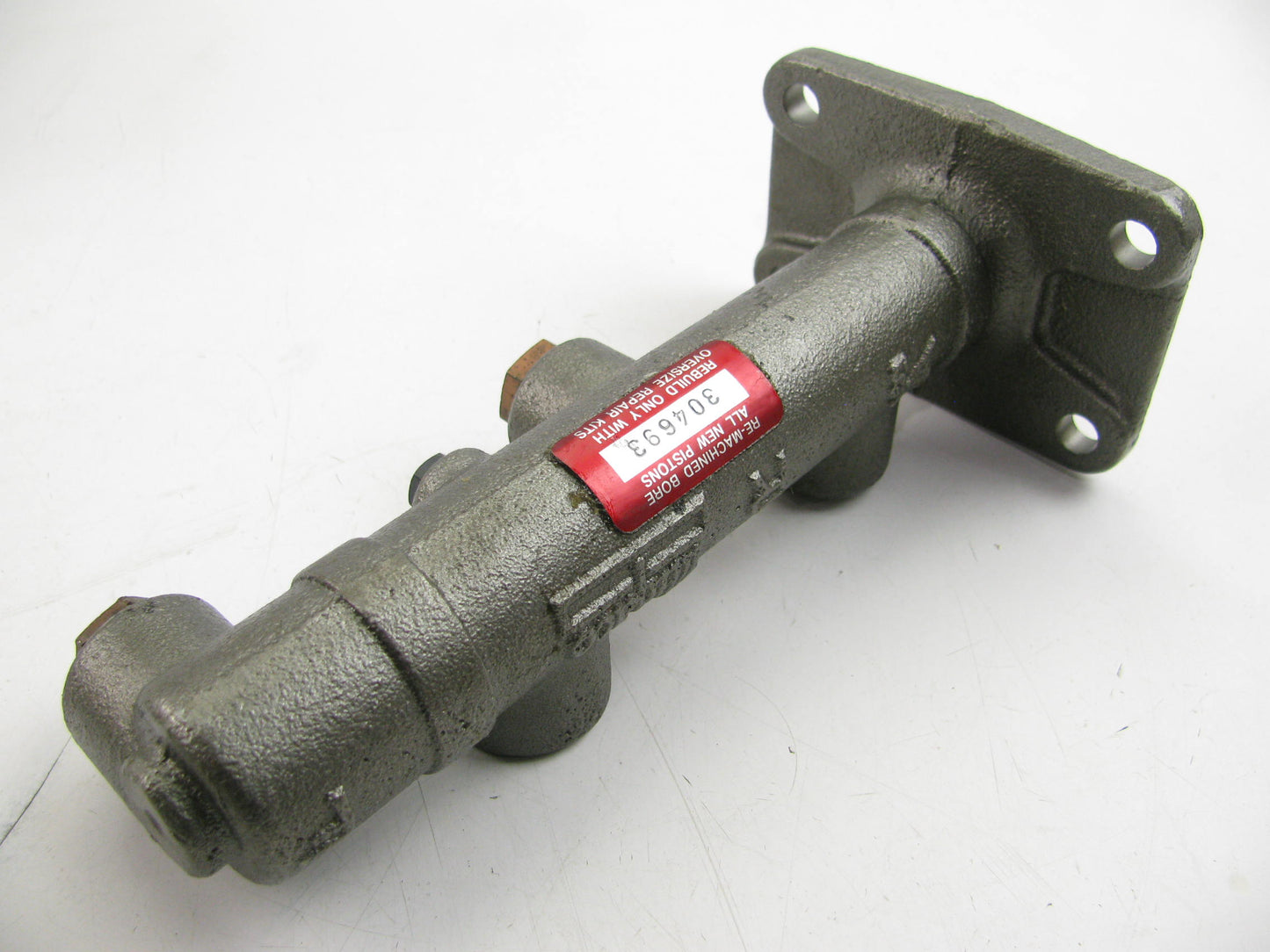 REMAN. Beck Arnley 078-0057 Brake Master Cylinder