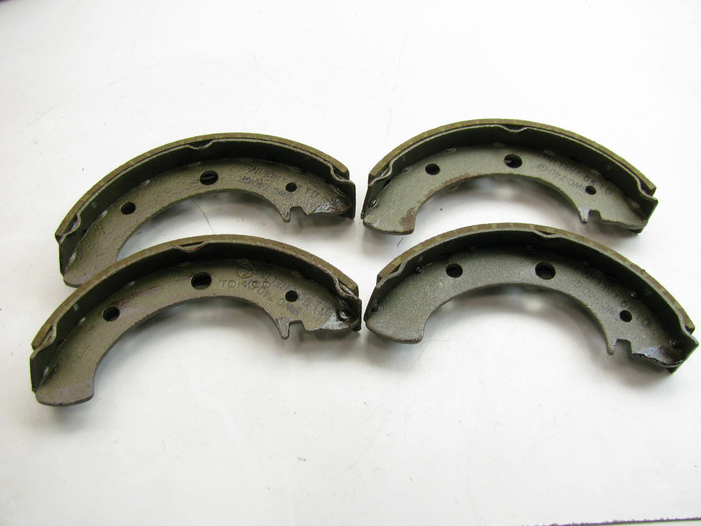 Beck Arnley 081-0804 Relined Rear Drum Brake Shoes