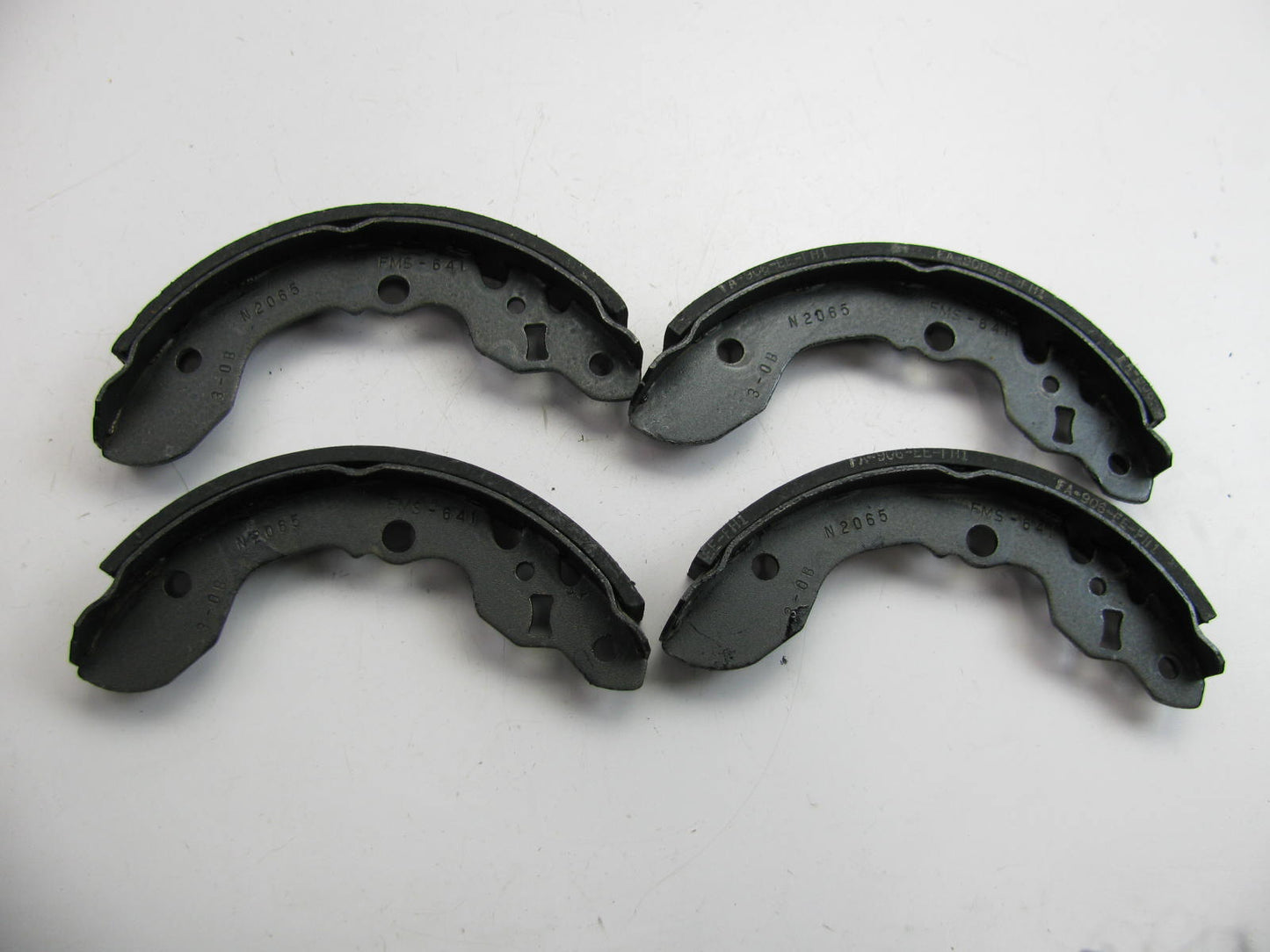 Beck Arnley Rear Brake Shoes 91 Chevy Tracker 91-95 Geo Tracker 91-95 Sidekick