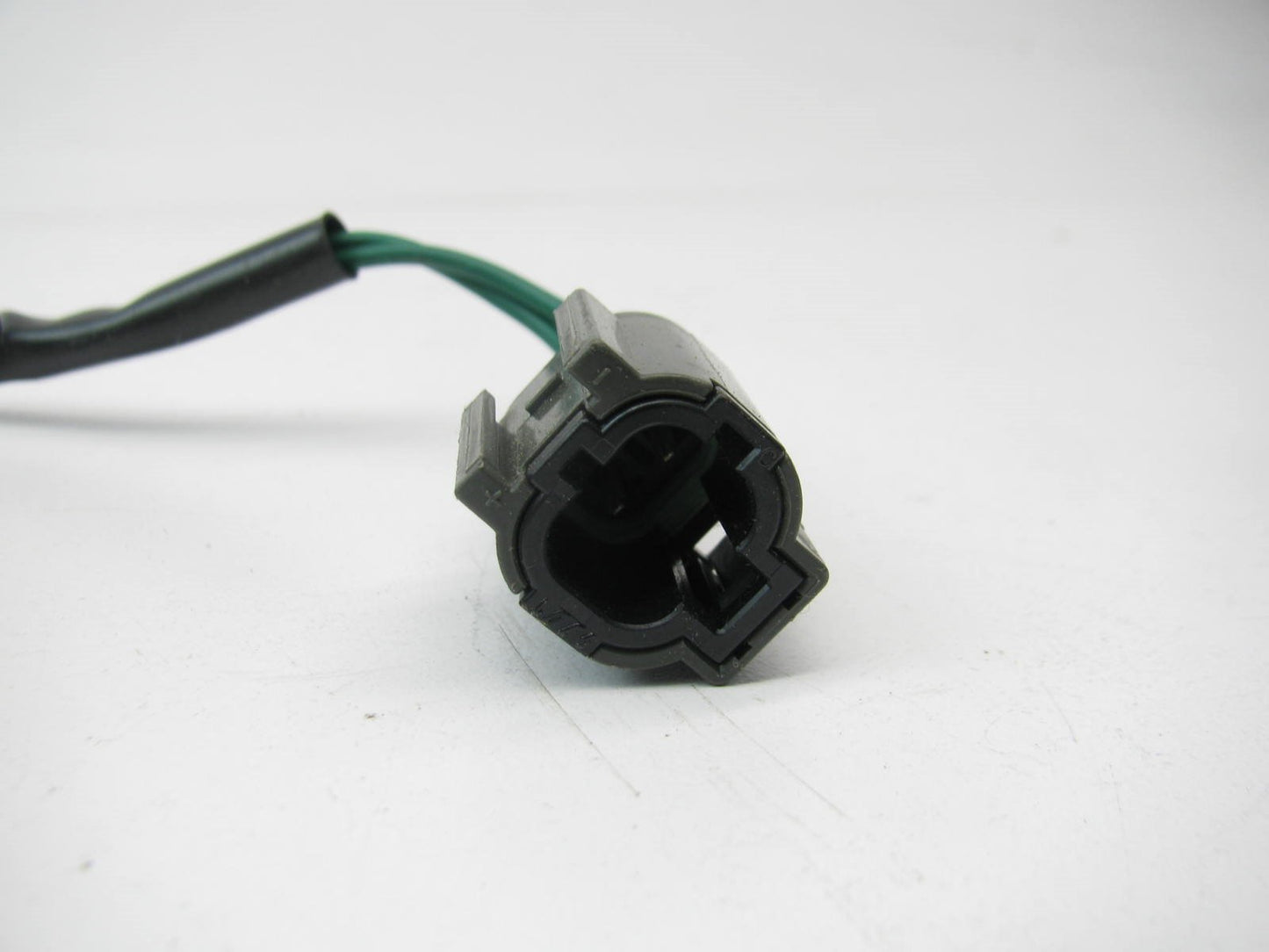 Beck Arnley 090-5006 Automatic Transaxle Output Shaft Speed Sensor