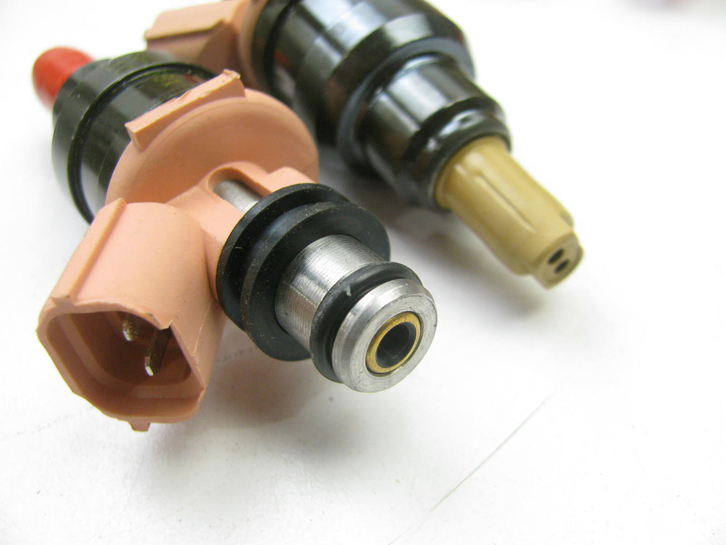 (6) REMAN. Beck Arnley 158-0414 Fuel Injectors For 1990-1991 Mazda 929