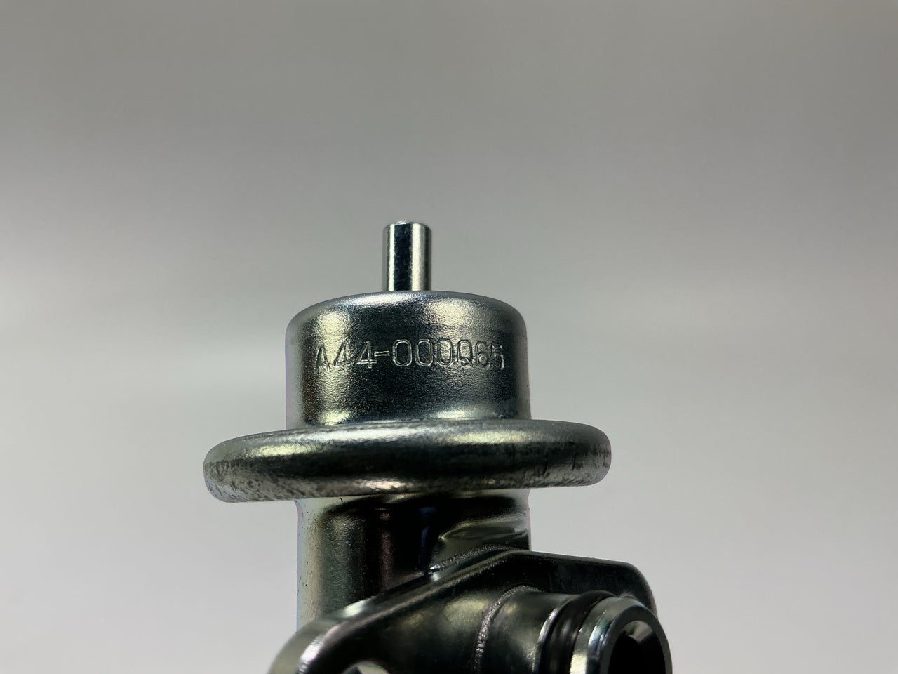 Beck Arnley 158-0451 Fuel Pressure Regulator 1993-97 Honda Isuzu 2.6L