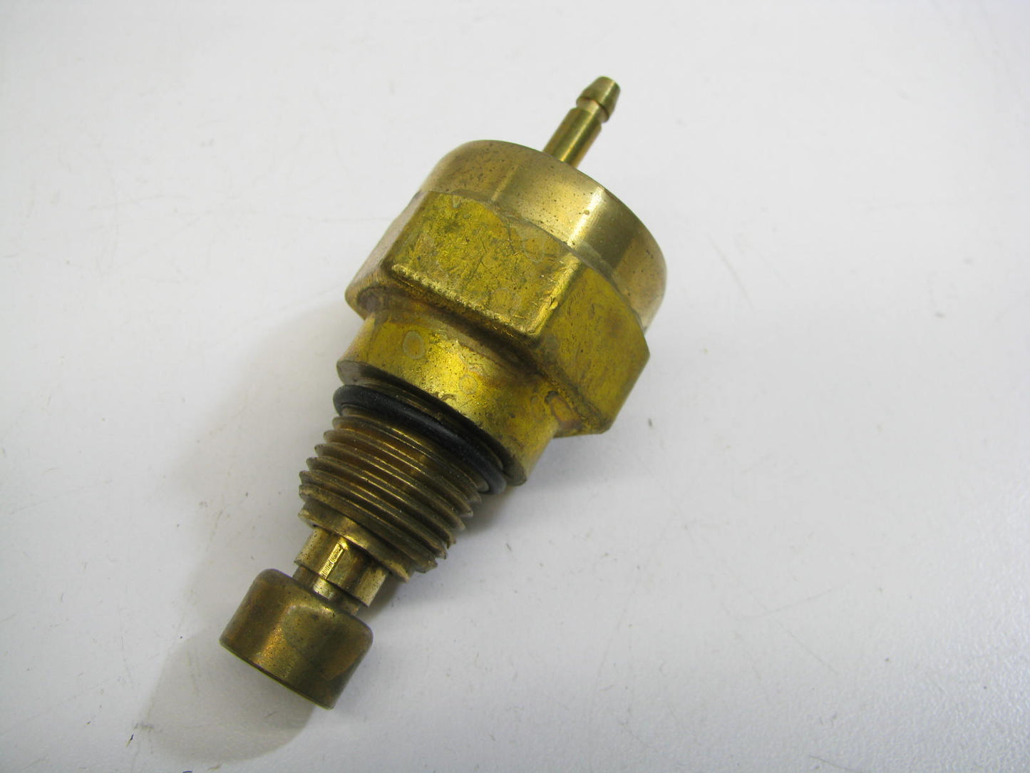 Beck Arnley 201-0999 Engine Coolant Temperature Sensor