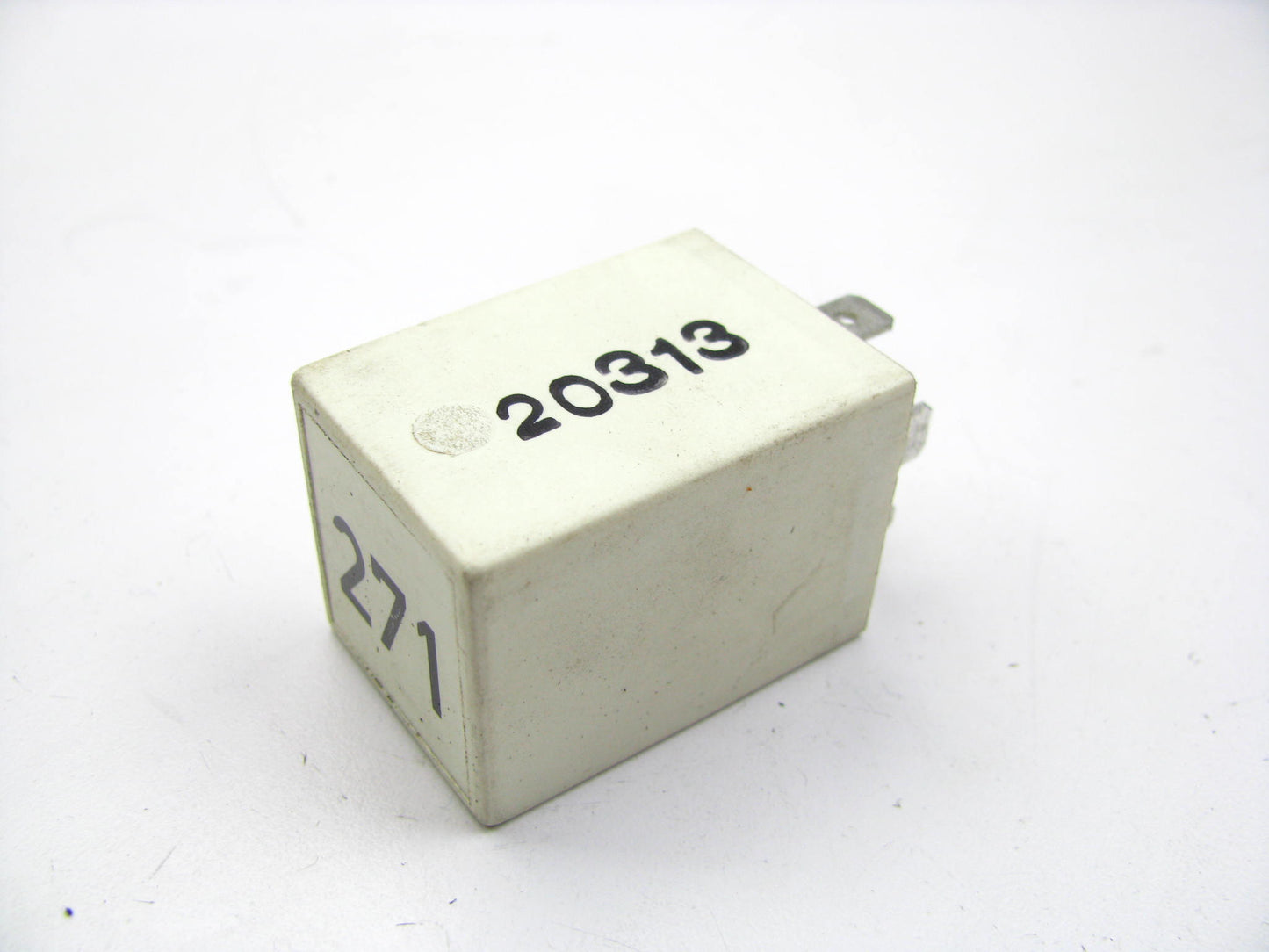 Beck Arnley 203-0074 Pulse Wiper Relay For 1988-1998 Audi - OEM VW 443955531