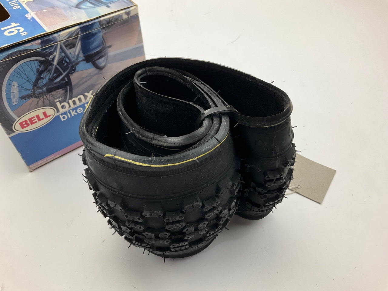 Bell 1002006 BMX Bike Tire 16'' X 1.75-2.125''