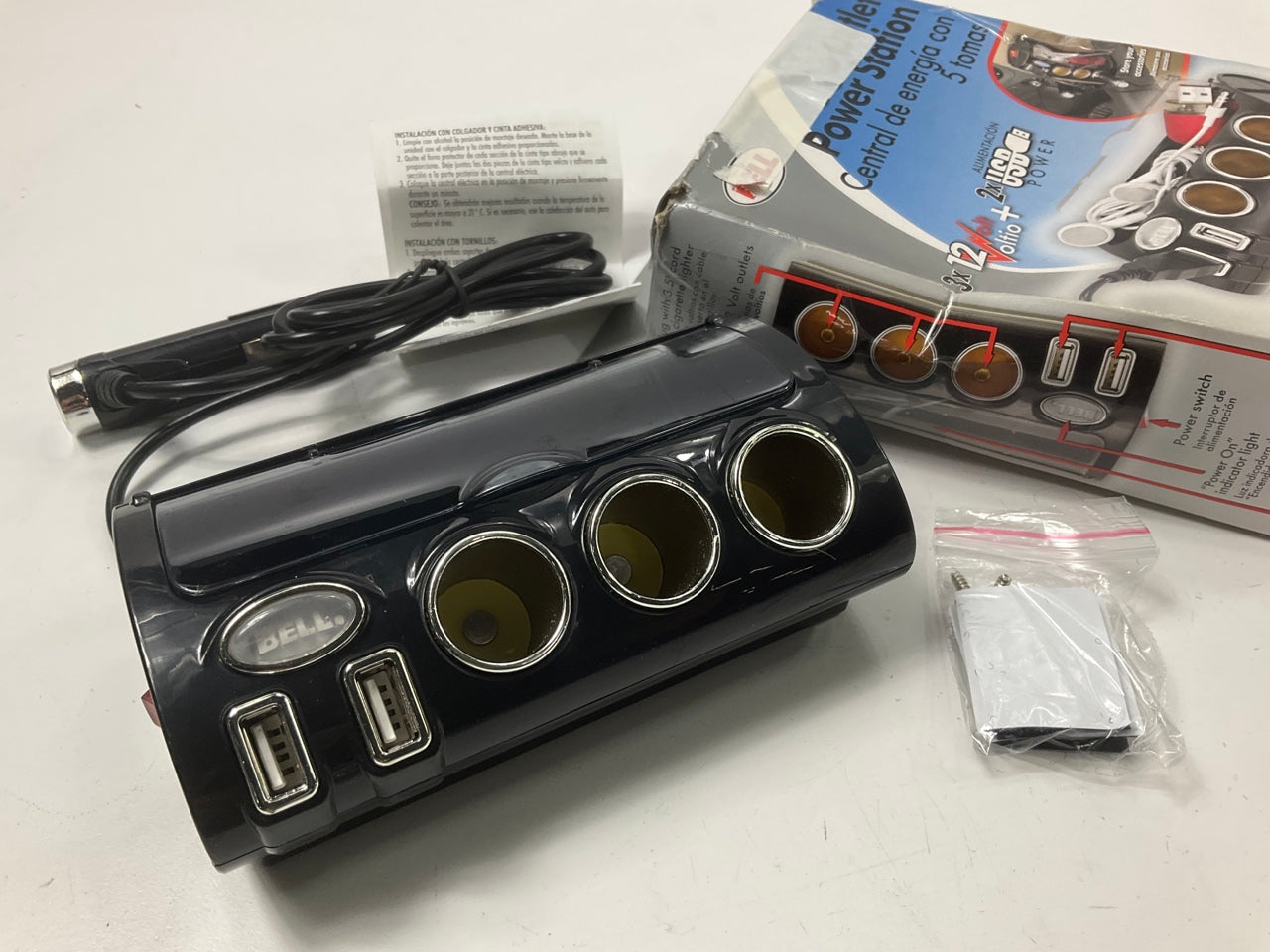 Bell 22-1-39279-8 5-Outlet 12V Power Station, Dash Mount, (2) USB + (3) 12V Port