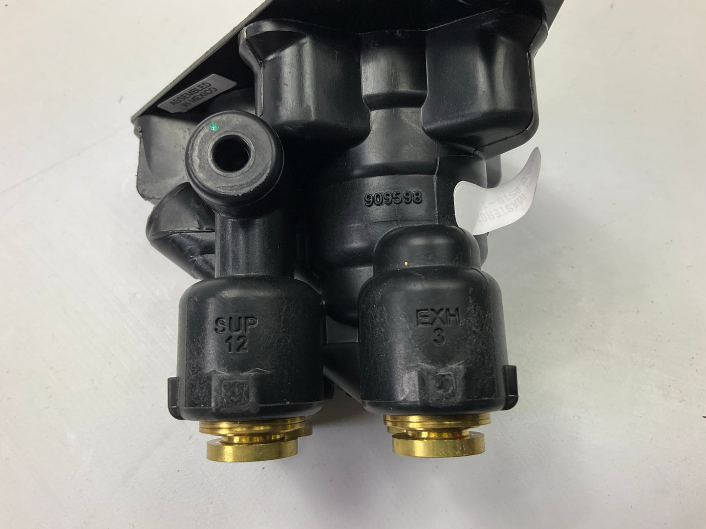 Bendix 065661 Parking Brake DC Dash Control Valve - Replaces Automann 170.065661