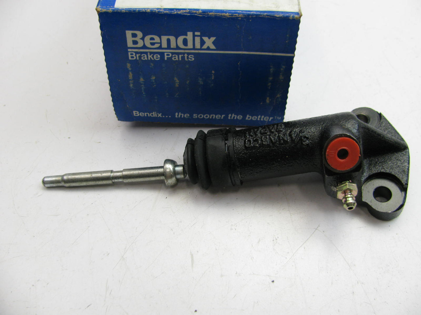 Bendix 11845 Clutch Slave Cylinder For 1976-1978 Datsun F10 1979-1982 310