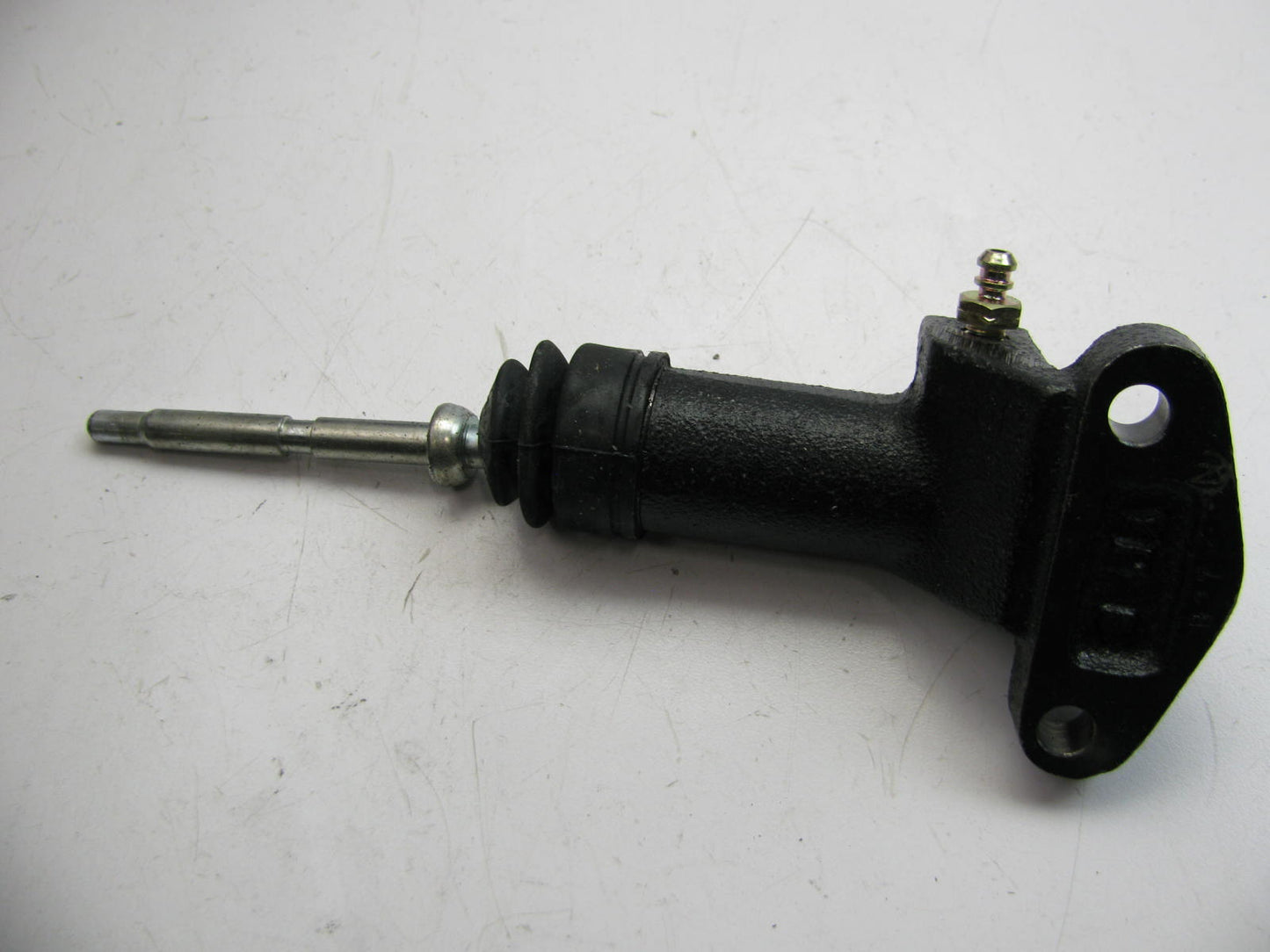 Bendix 11845 Clutch Slave Cylinder For 1976-1978 Datsun F10 1979-1982 310