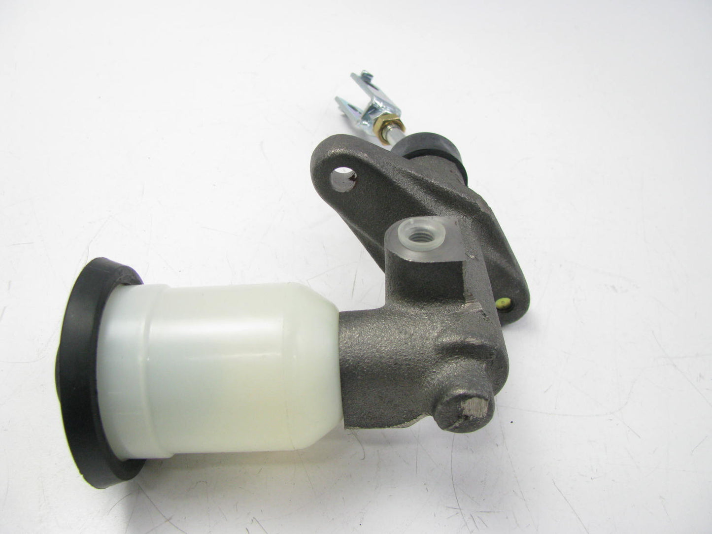 Bendix 11952 Clutch Master Cylinder for 1984-1985 Toyota Celica
