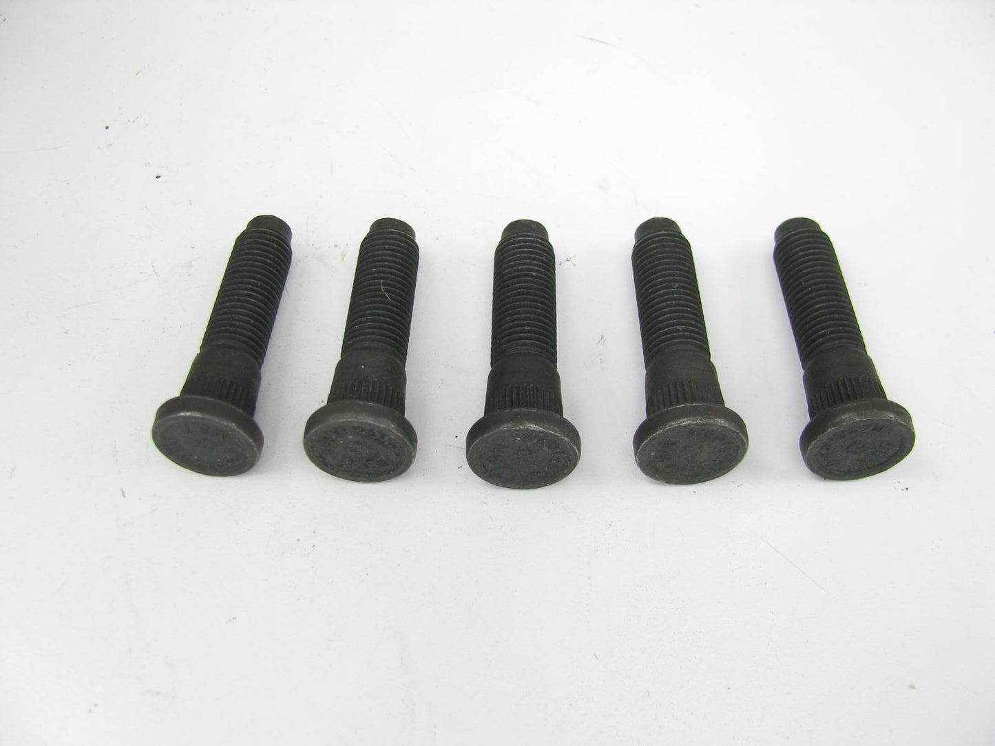 (5) Bendix 142232 Wheel Lug Studs