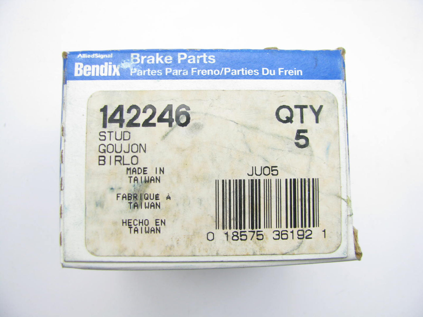 (5) Bendix 142246 Wheel Lug Studs