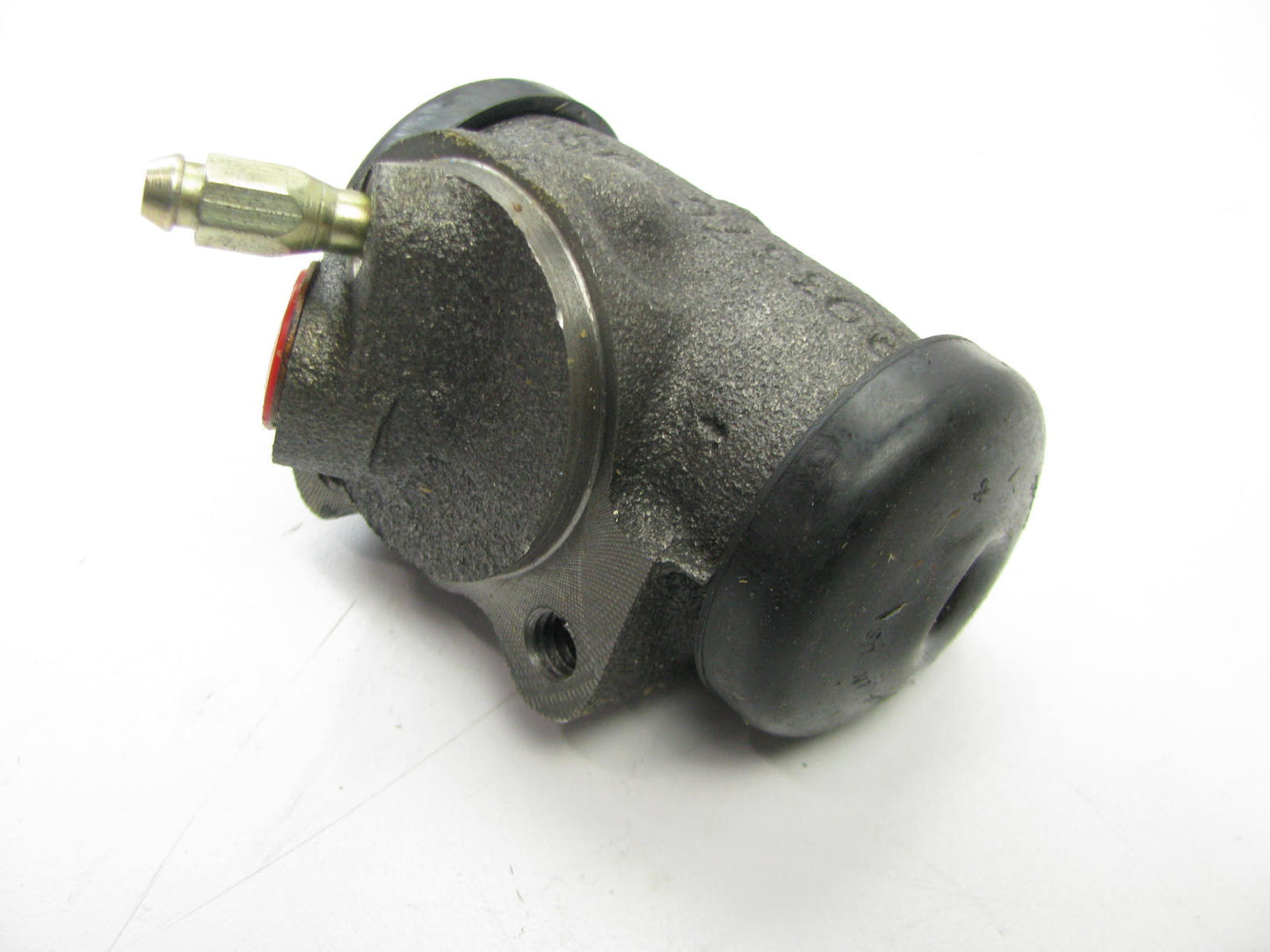 Bendix 33240 Drum Brake Wheel Cylinder - Front Left / Rear Right