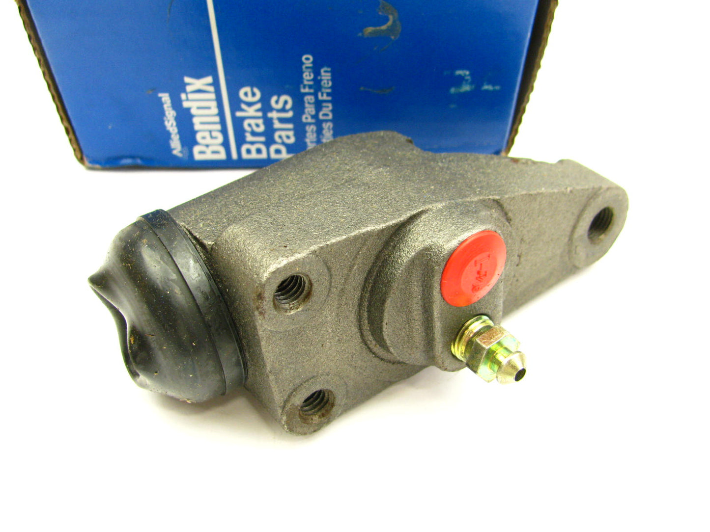 Bendix 33582 Drum Brake Wheel Cylinder - Front Right Upper