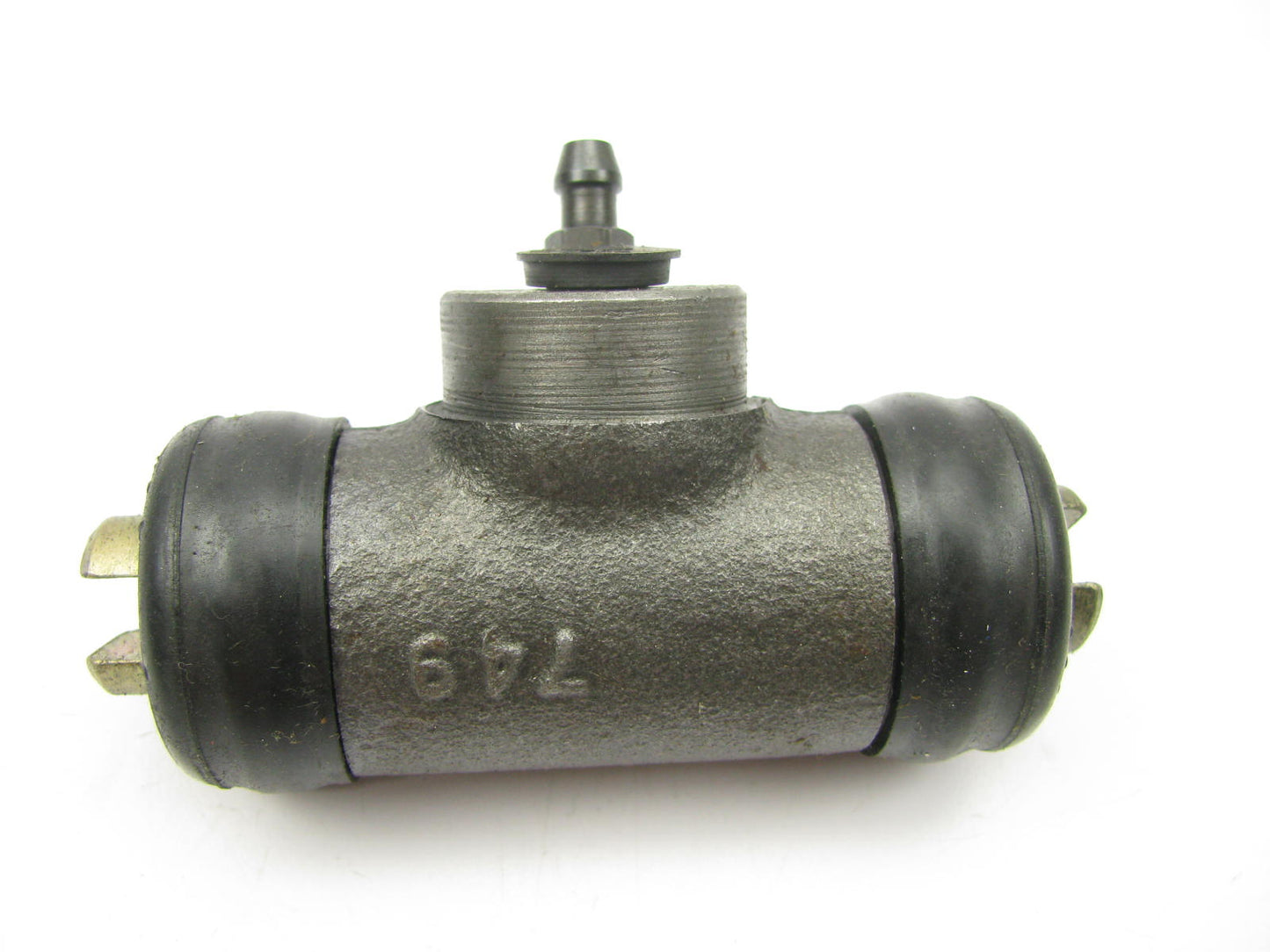 Bendix 33668 Drum Brake Wheel Cylinder - Front Left / Right