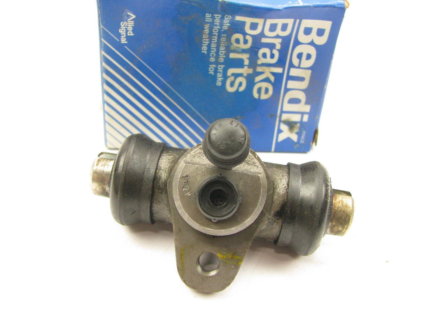 Bendix 33683 Rear Drum Brake Wheel Cylinder 1958-1967 VW Beetle Karmann Ghia