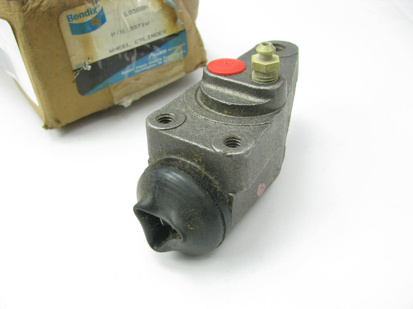 Bendix 33718 Drum Brake Wheel Cylinder - Front / Rear Left