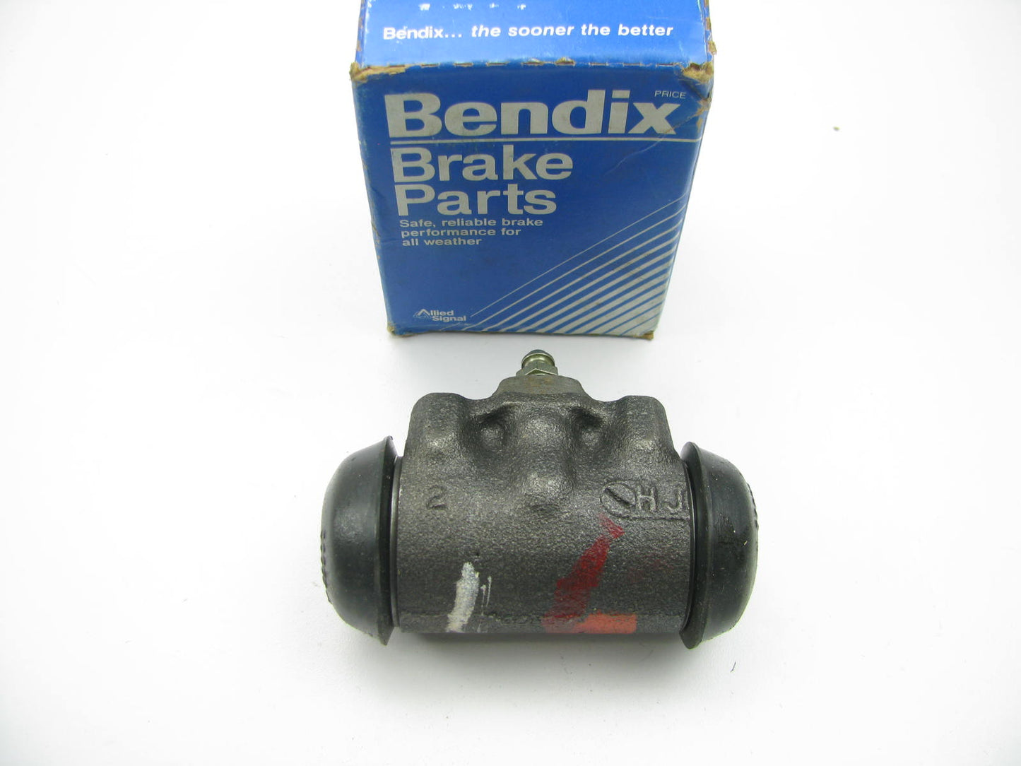 Bendix 33725 Drum Brake Wheel Cylinder - Rear Left