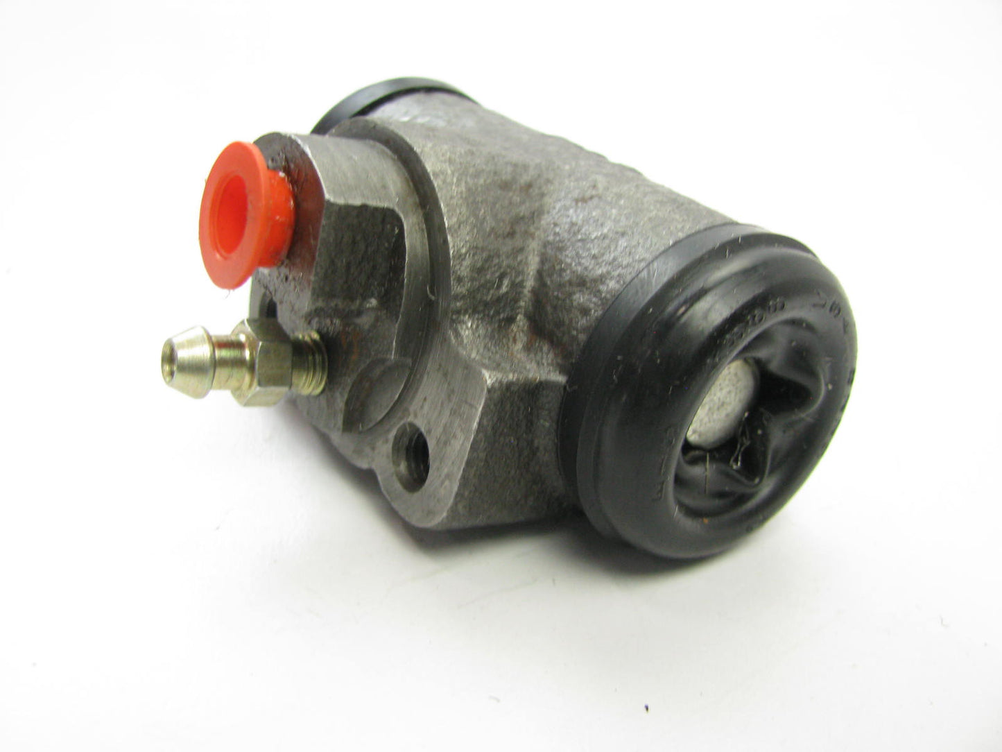 Bendix 33739 Drum Brake Wheel Cylinder - Rear Left / Right