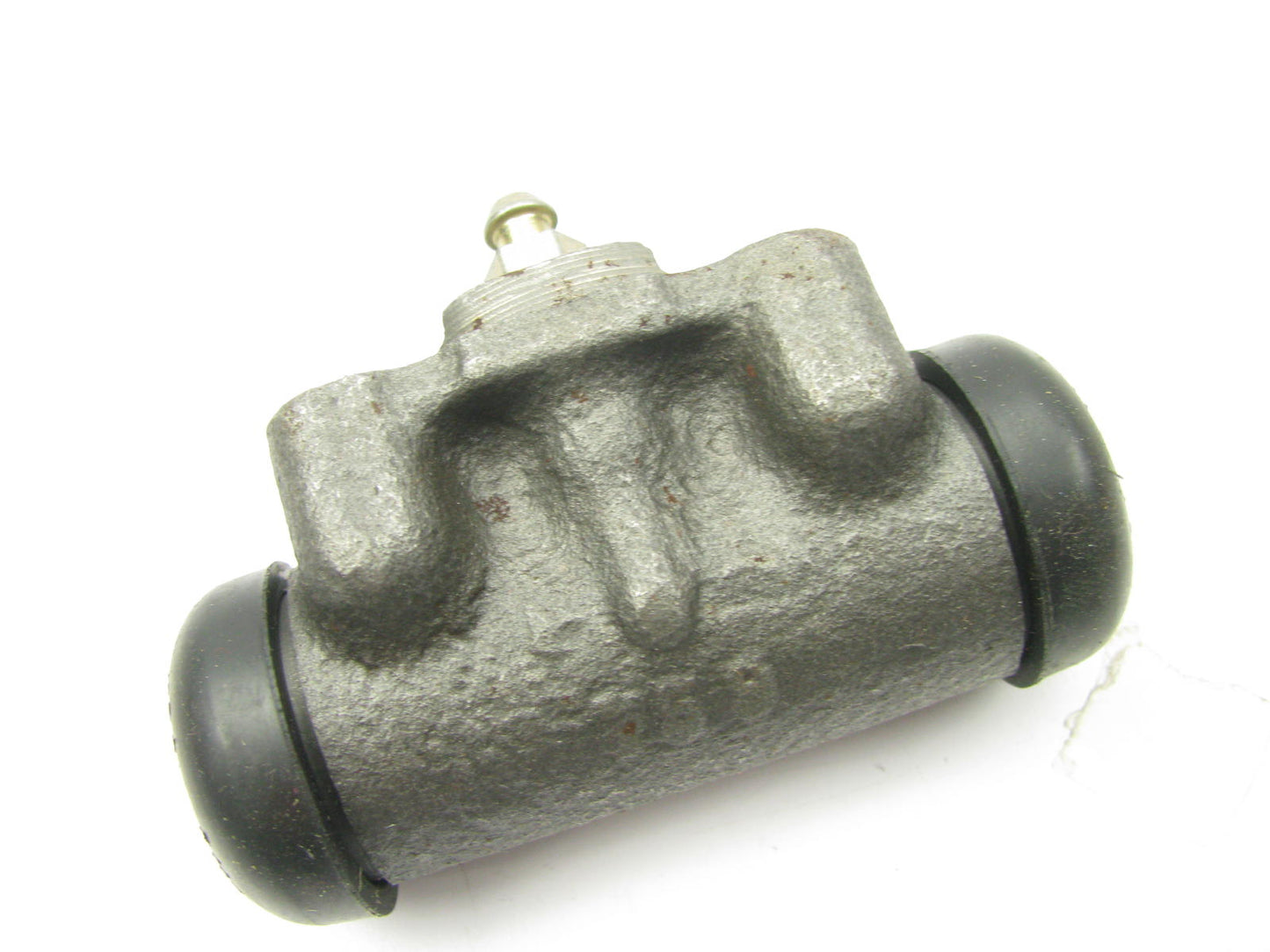 Bendix 33769 Drum Brake Wheel Cylinder - Rear Left / Right