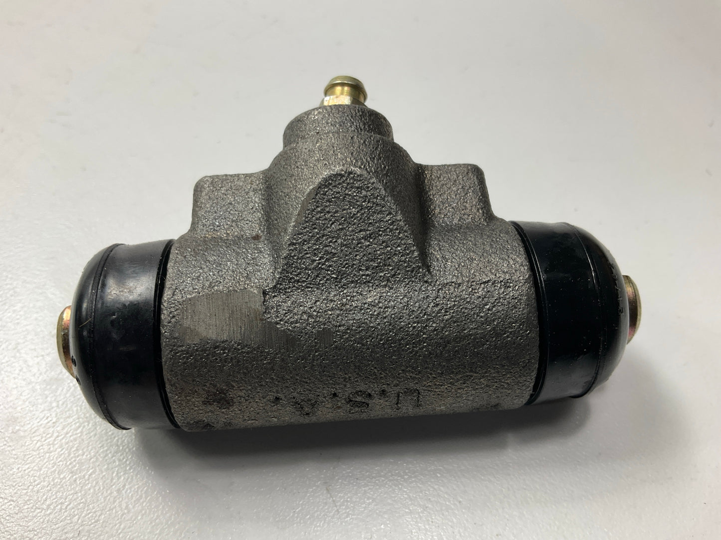 Bendix 33857 Rear Left Drum Brake Wheel Cylinder