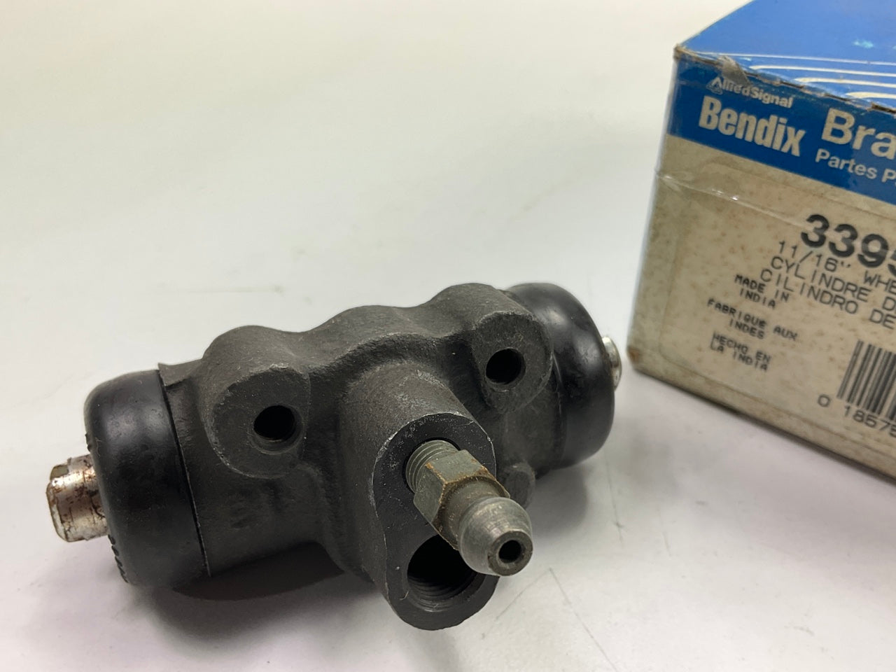 Bendix 33951 Rear Right Drum Brake Wheel Cylinder