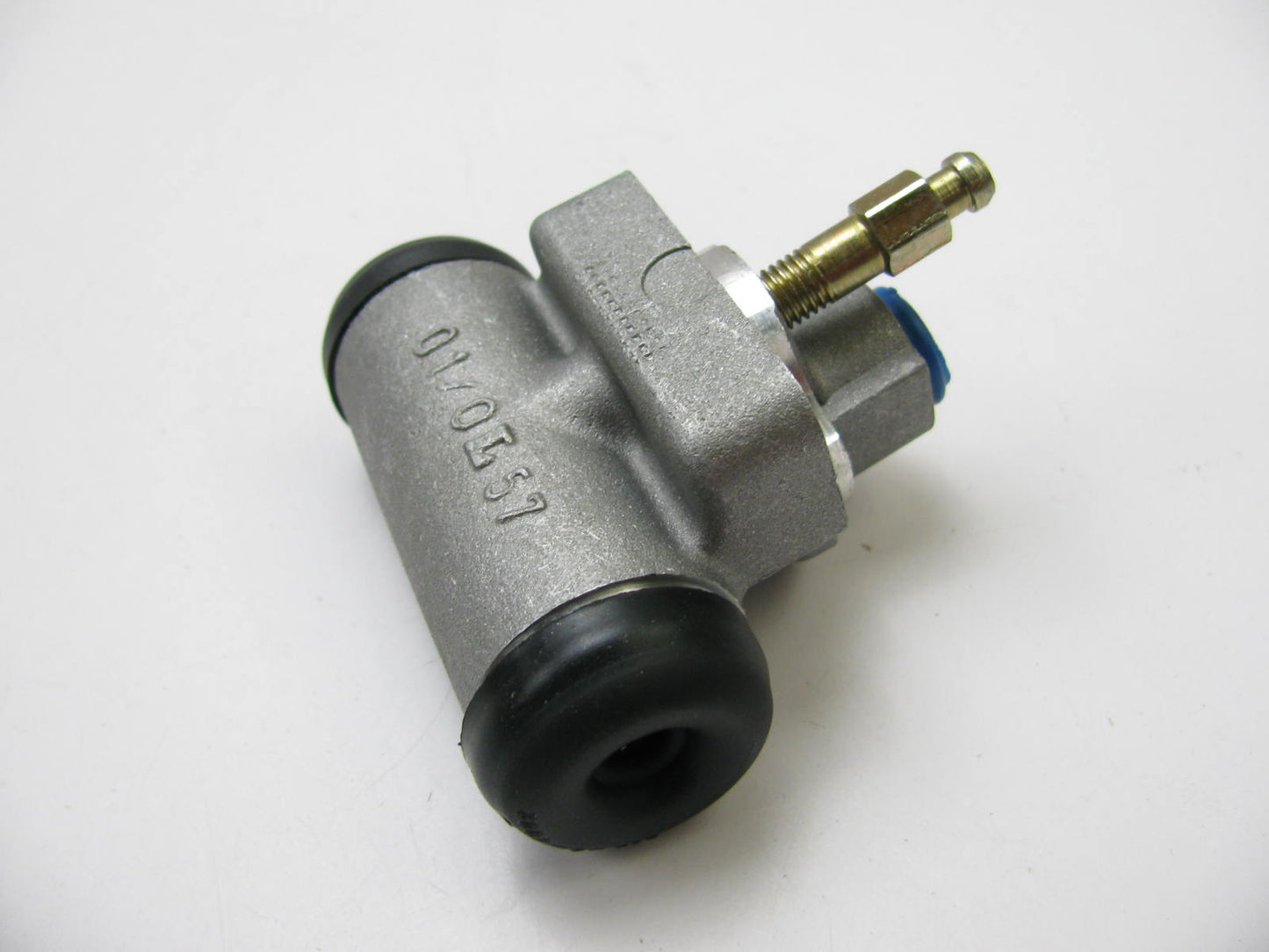 Bendix 33965 Drum Brake Wheel Cylinder - Rear Left / Right
