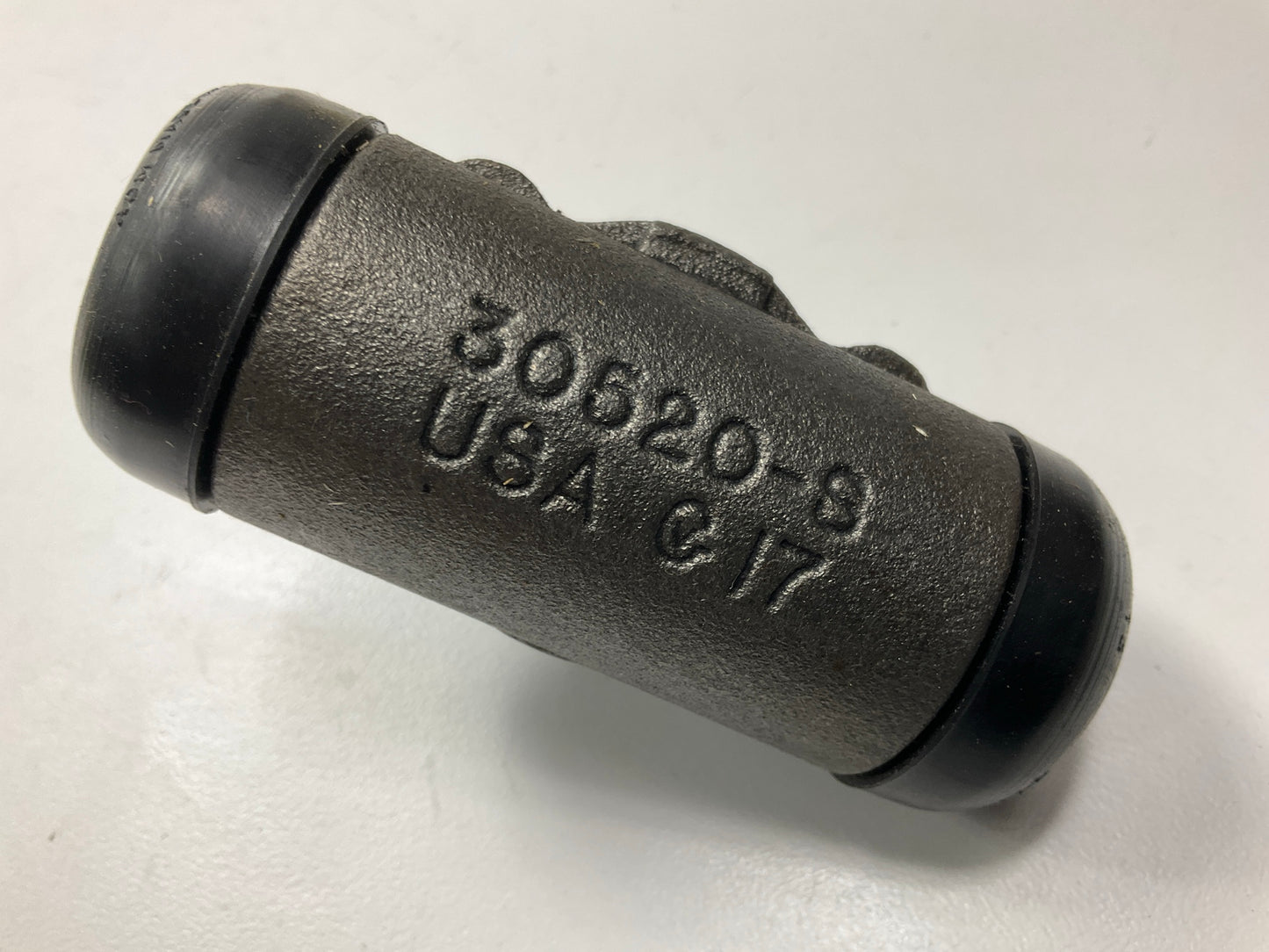Bendix 34045 Rear Drum Brake Wheel Cylinder 1986 Toyota 4Runner, Pickup 4WD