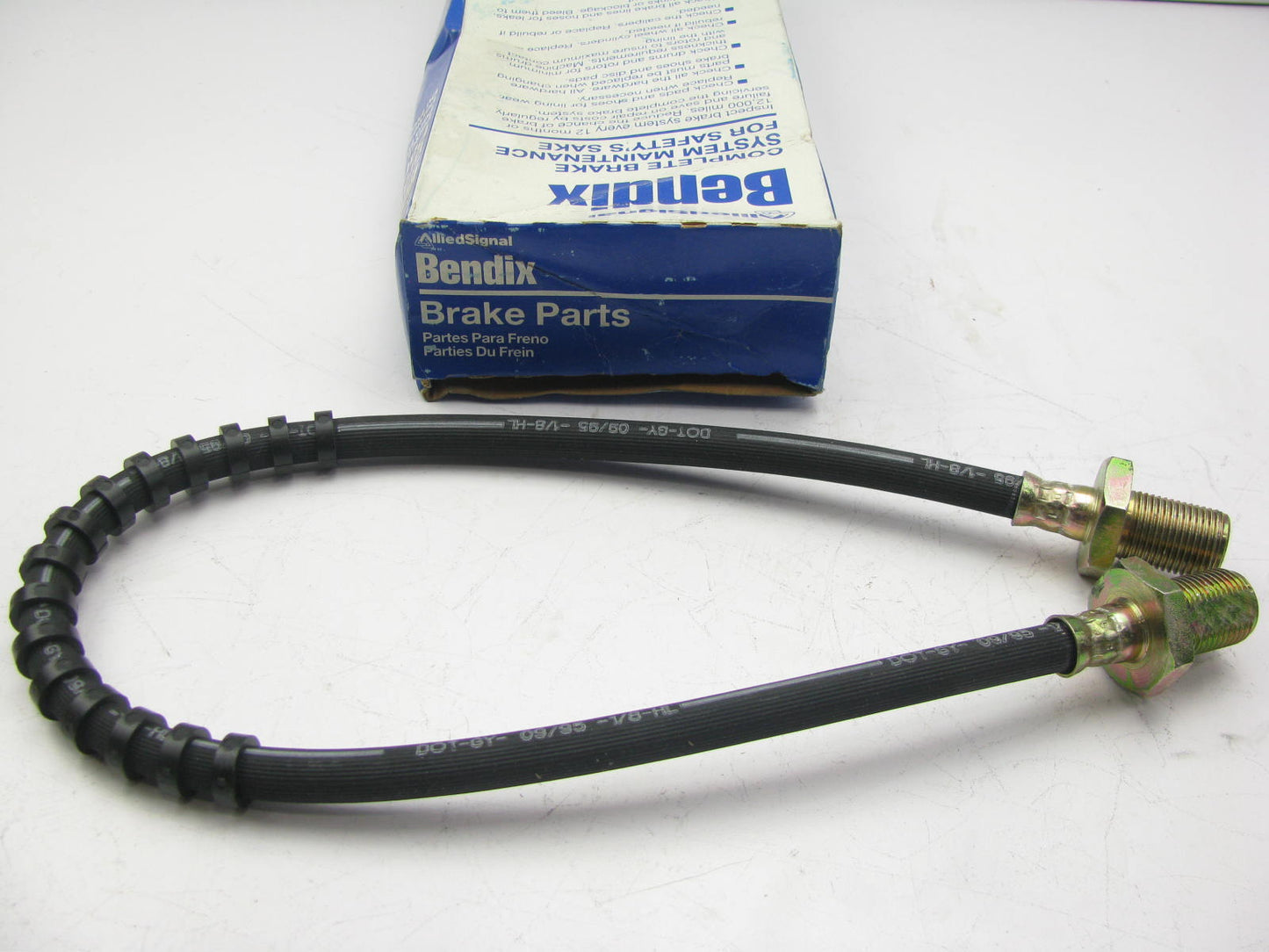 Bendix 77135 Brake Hydraulic Hose - Dual System Brake - Front Left / Right