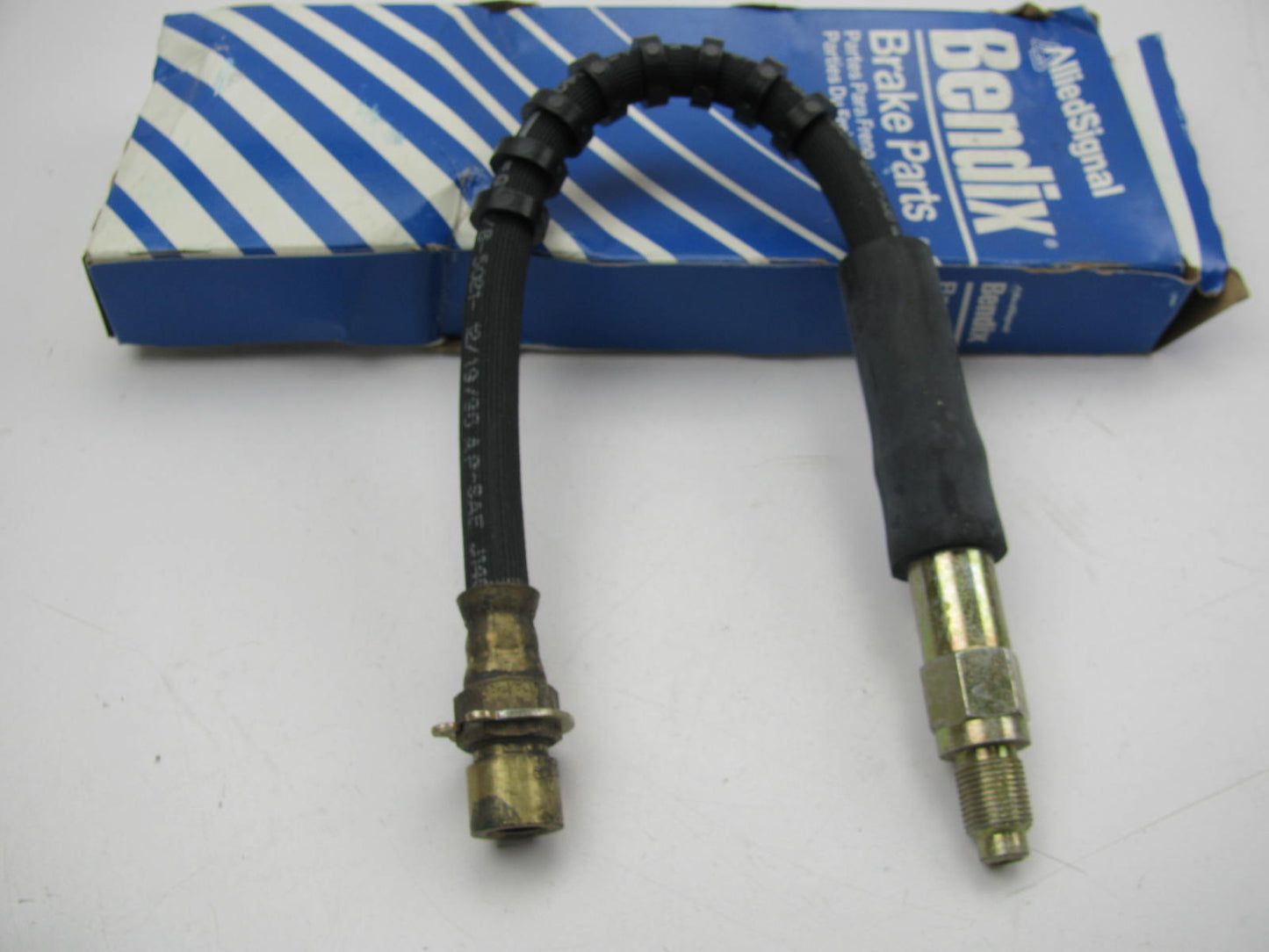 Bendix 77436 Front Brake Hydraulic Hose for 1983-1984 Mercury Cougar