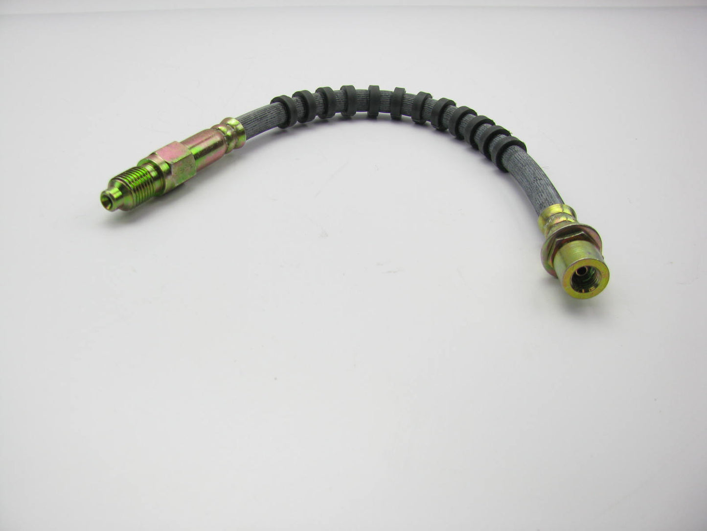 Bendix 77450 Front Right Brake Hydraulic Hose For 1980-1986 Ford Mustang 2.3L