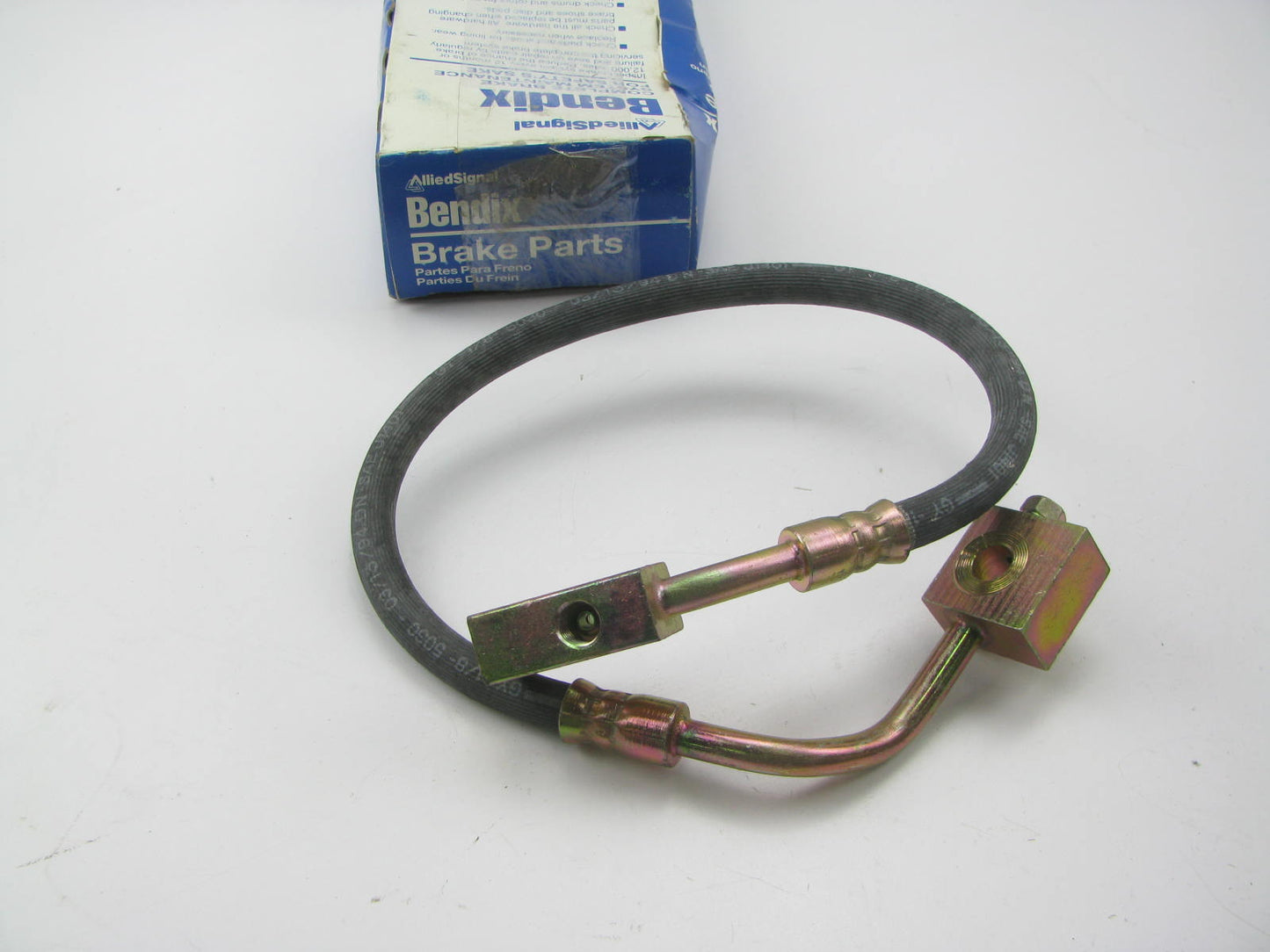 Bendix 77614 Brake Hydraulic Hose - Rear Center