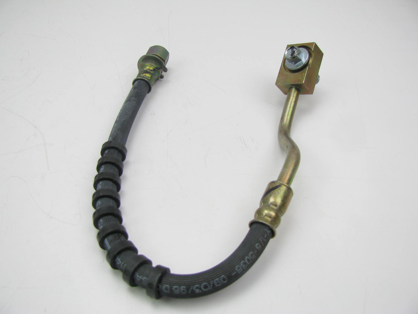 Bendix 78314 Front Right Brake Hydraulic Hose for 1993-1994 Lincoln Continental