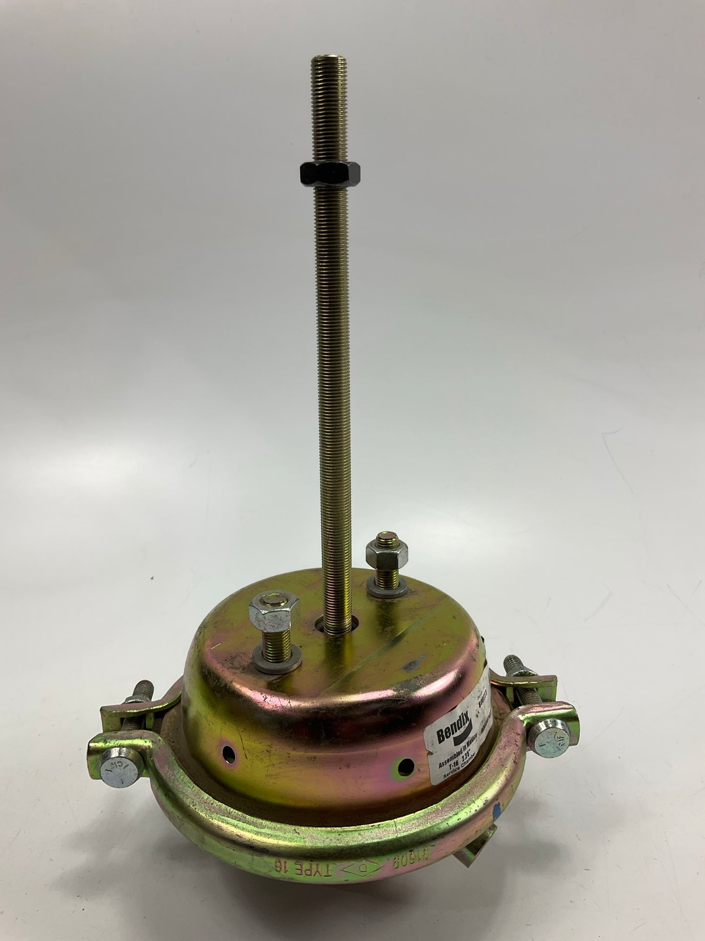 Bendix 800823 SC16 Air Brake Service Chamber - Type 16, 2.25'' Stroke