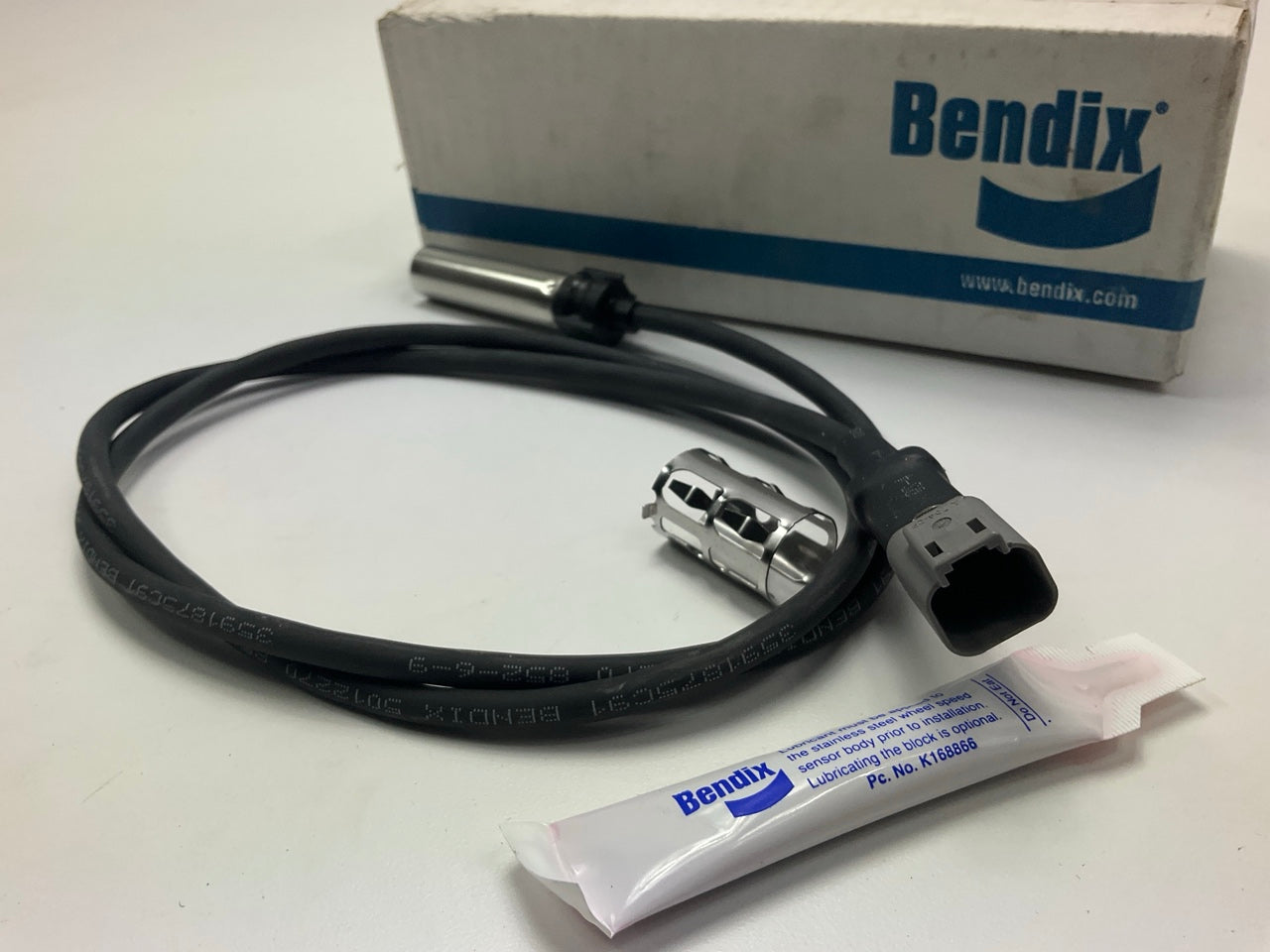 Bendix 801553 Front ABS Wheel Speed Sensor Replaces 5C4Z2C204CA