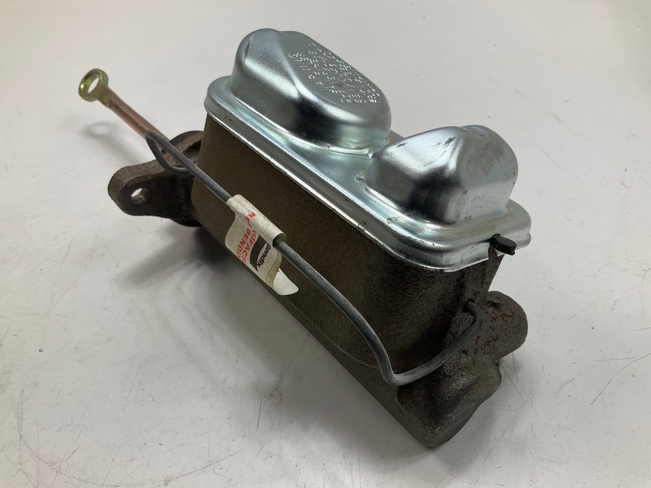 REMAN. Bendix R11386 Manual Brake Master Cylinder For 1968-1972 Ford F-100