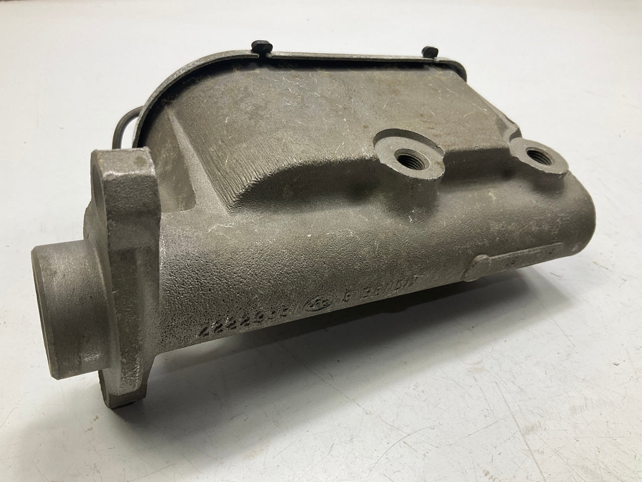 Surface Rust - Bendix R11518 Brake Master Cylinder - REMAN