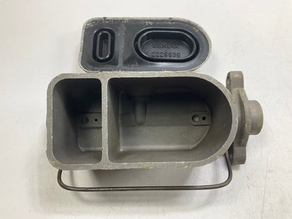 Surface Rust - Bendix R11518 Brake Master Cylinder - REMAN