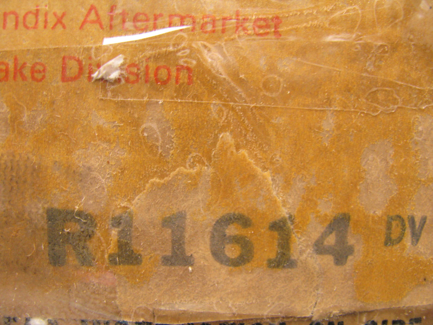 REMAN. Bendix R11614 Brake Master Cylinder