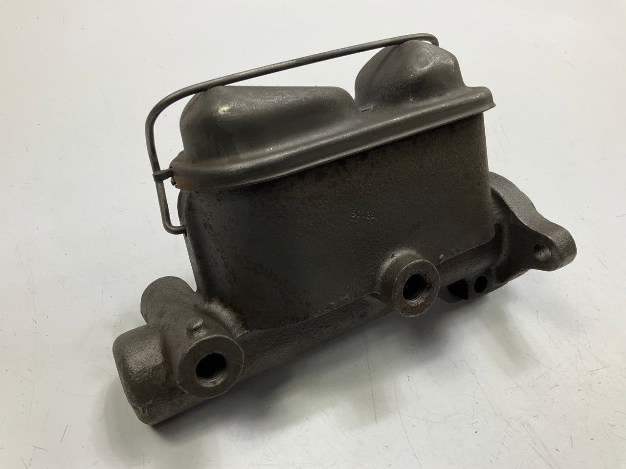 REMAN Bendix R11680 Brake Master Cylinder