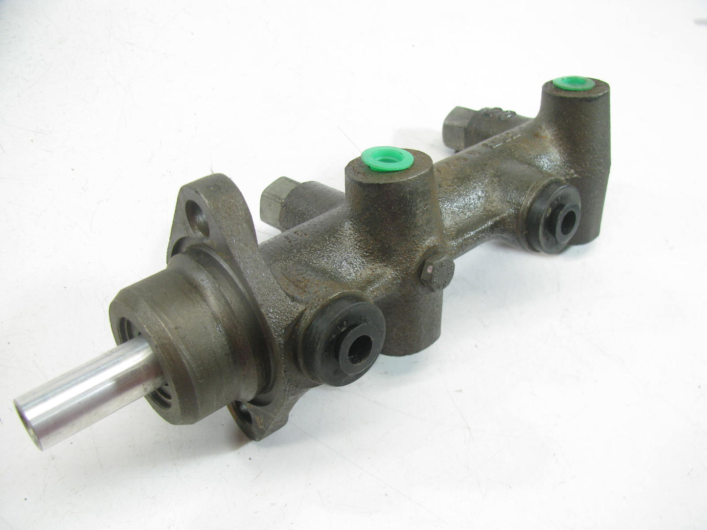 Reman Bendix R11756 Brake Master Cylinder For 1974-1981 Volkswagen Dasher