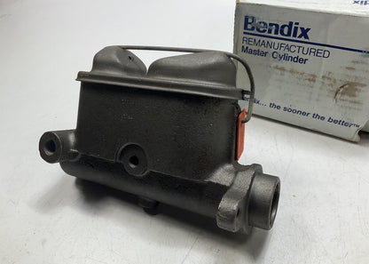 REMAN. Bendix R11779 Brake Master Cylinder