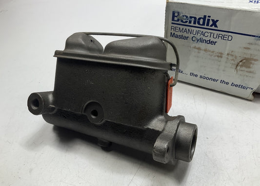 REMAN. Bendix R11779 Brake Master Cylinder