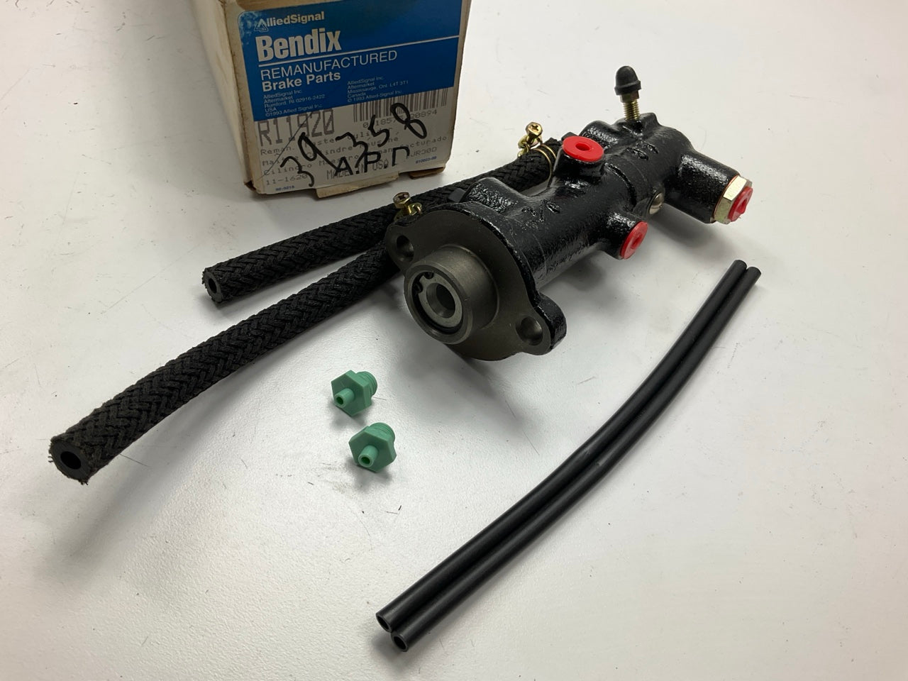 REMAN. Bendix R11920 Brake Master Cylinder For 1981-1982 Mazda 626