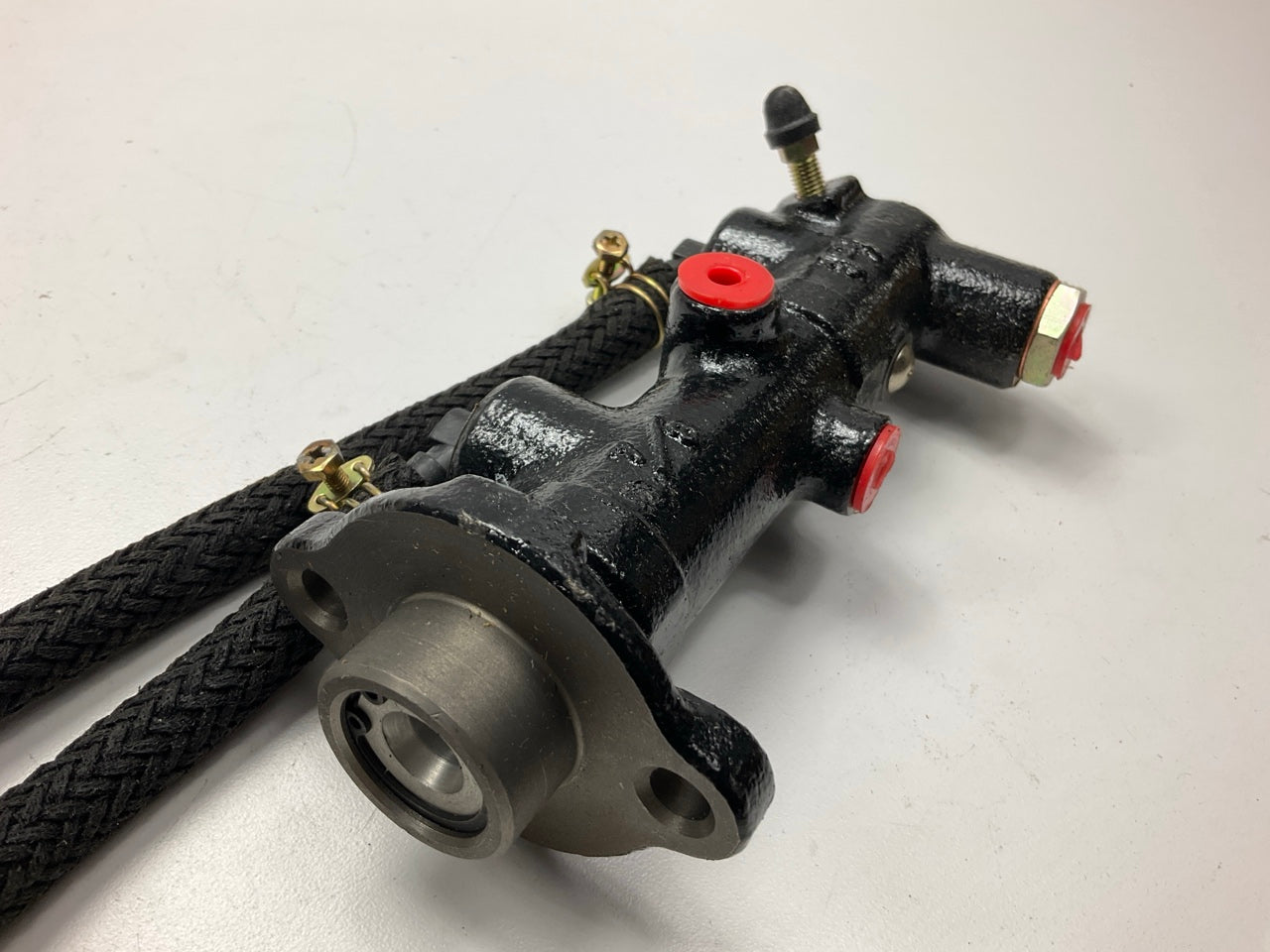 REMAN. Bendix R11920 Brake Master Cylinder For 1981-1982 Mazda 626